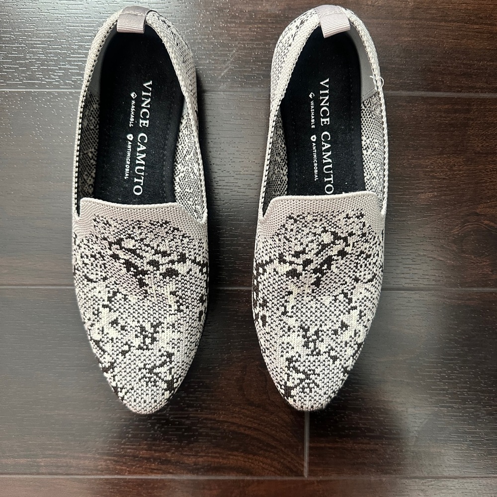 Vince Camuto Snakeskin Pattern Women’s Loafers - Picture 2 of 6